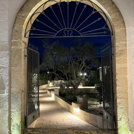 Masseria Messapia Wine & Salento Resort *